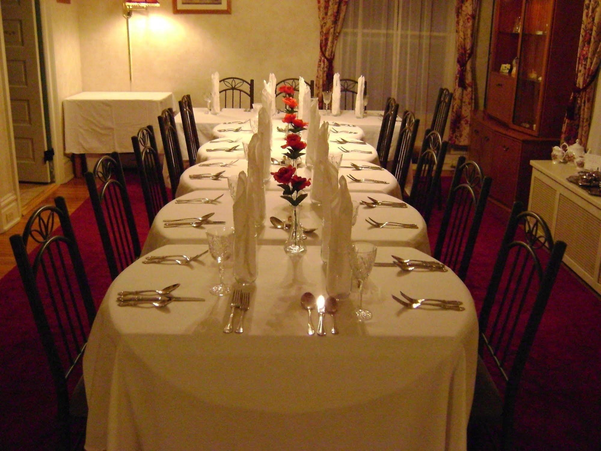 Four Creeks Bed & Breakfast Girard Ресторан фото